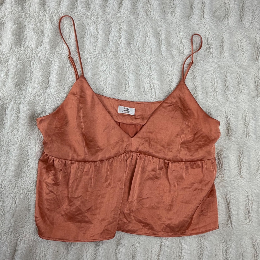 Aritzia Little Moon Terracotta Satin V-Neck Camisole Top DVX8-2713-29 Small